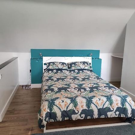 The Old Bar In Wiltshire - 1 Bedroom Guesthouse Chippenham  Exteriör bild